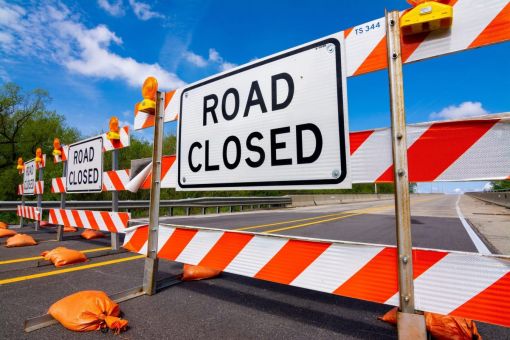 Các quan chức lâm nghiệp đã cảnh báo du khách về việc đóng cửa đường theo mùa